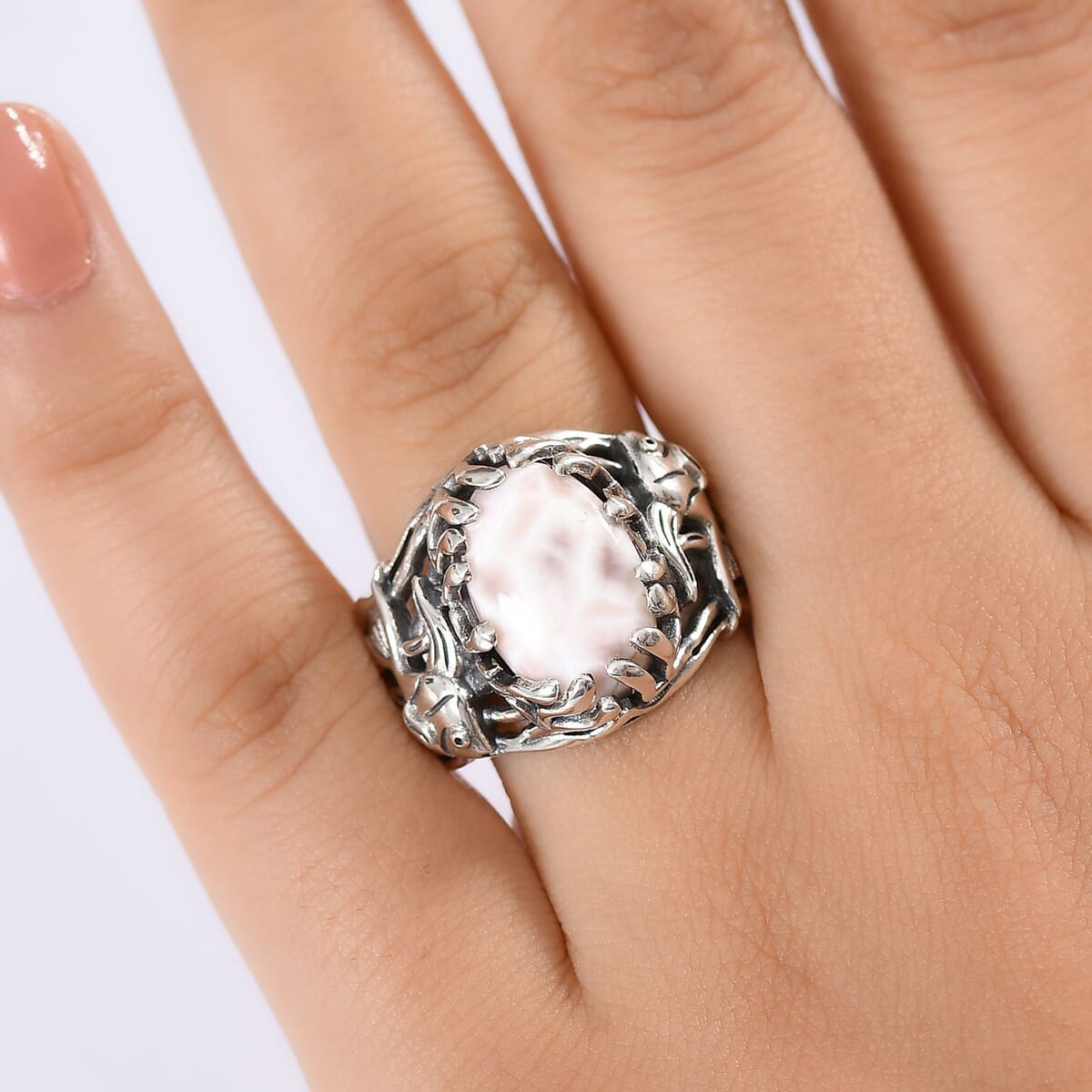 D'Joy Artisan Crafted Pink Natrolite 7.65 ctw Fish Ring in Sterling Silver image number 2