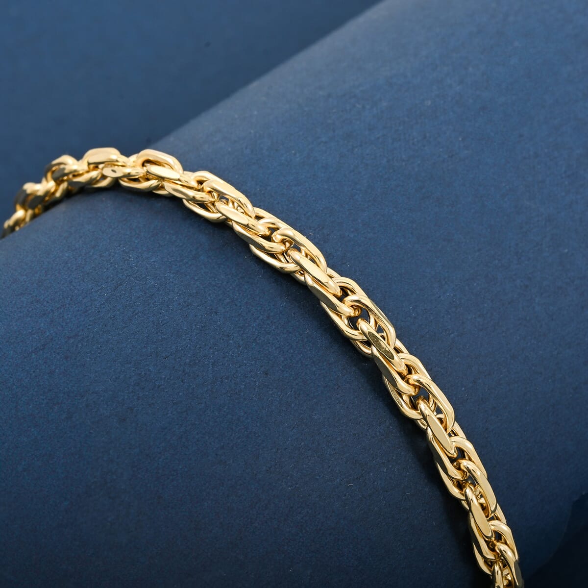 Italian 4mm Florentine Torchon Chain Bracelet in 10K Yellow Gold (7.50 In) 3.41 Grams image number 1