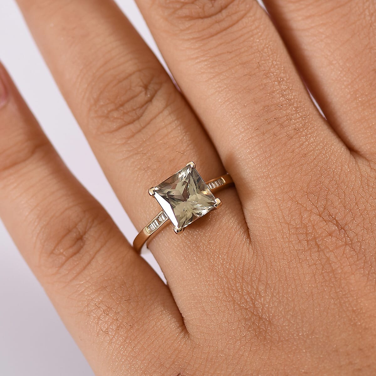 Luxoro AAA Turkizite and G-H I2 Diamond 3.50 ctw Ring in 10K Yellow Gold (Size 7.0) image number 2