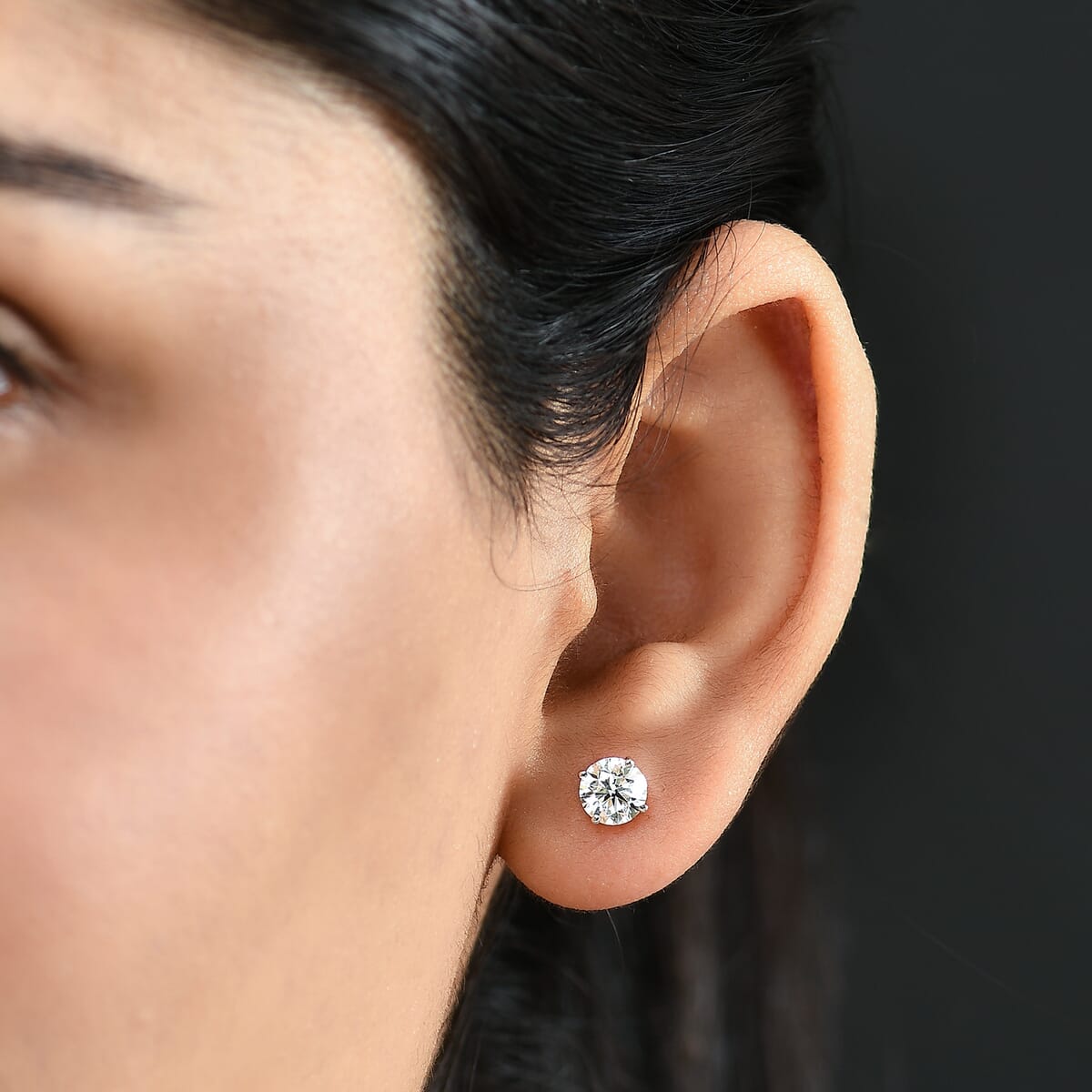 SGL Certified Luxuriant Lab Grown Diamond SI 2.00 ctw Stud Earrings in 14K Yellow Gold  image number 2
