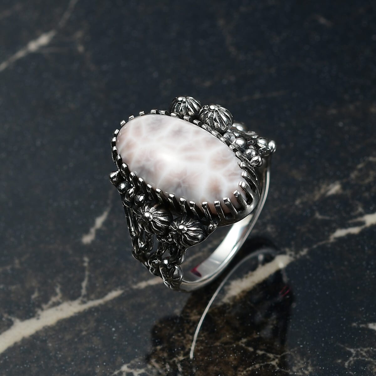 D'Joy Artisan Crafted Pink Natrolite 7.60 ctw Ring in Sterling Silver (Size 10.0) image number 1