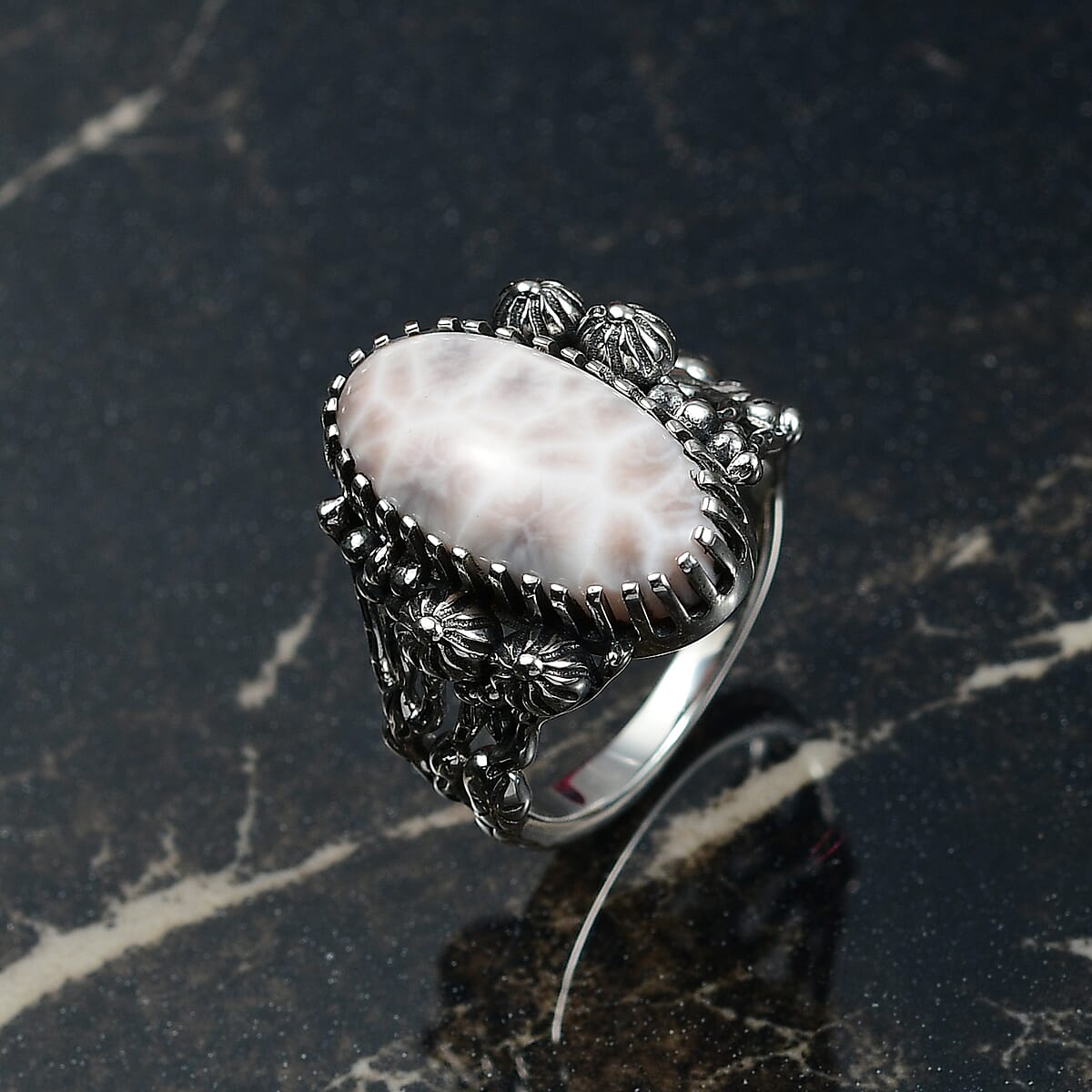 D'Joy Artisan Crafted Pink Natrolite 7.60 ctw Ring in Sterling Silver (Size 8.0) image number 1