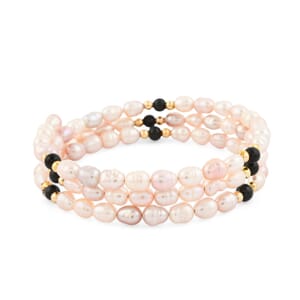 Pink Freshwater Pearls with Black Onyx 7.00 ctw Beads Memory Wire Bracelet (7 In)