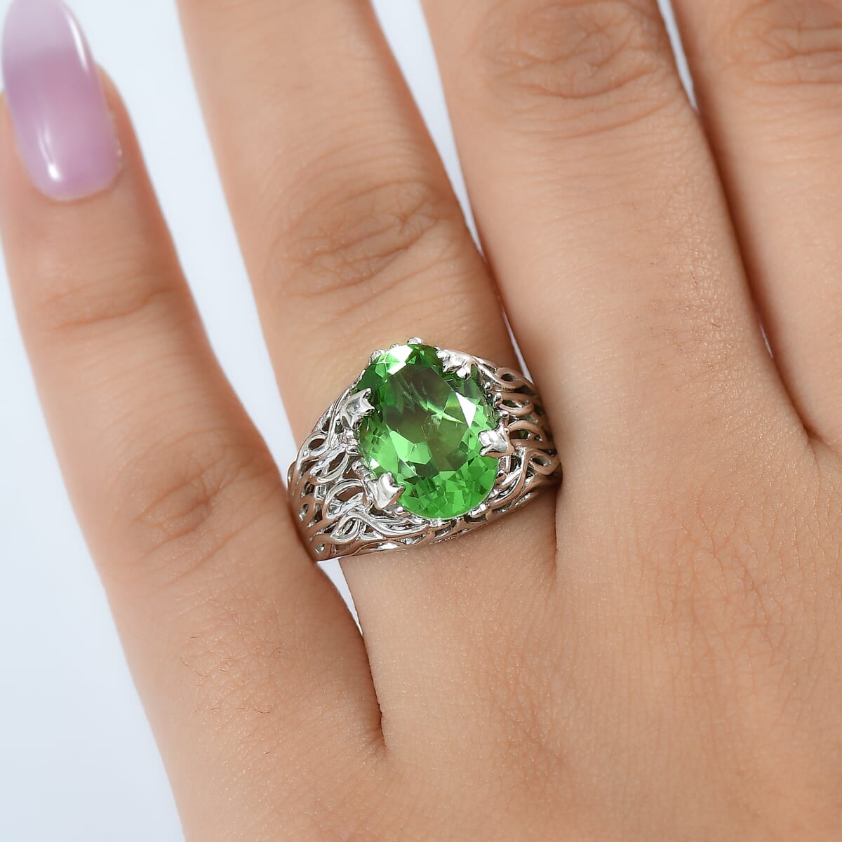 D’Joy Chartreuse Quartz (Triplet) 6.20 ctw Verdant Vines Ring in Platinum Over Sterling Silver (Size 5.0)  image number 2