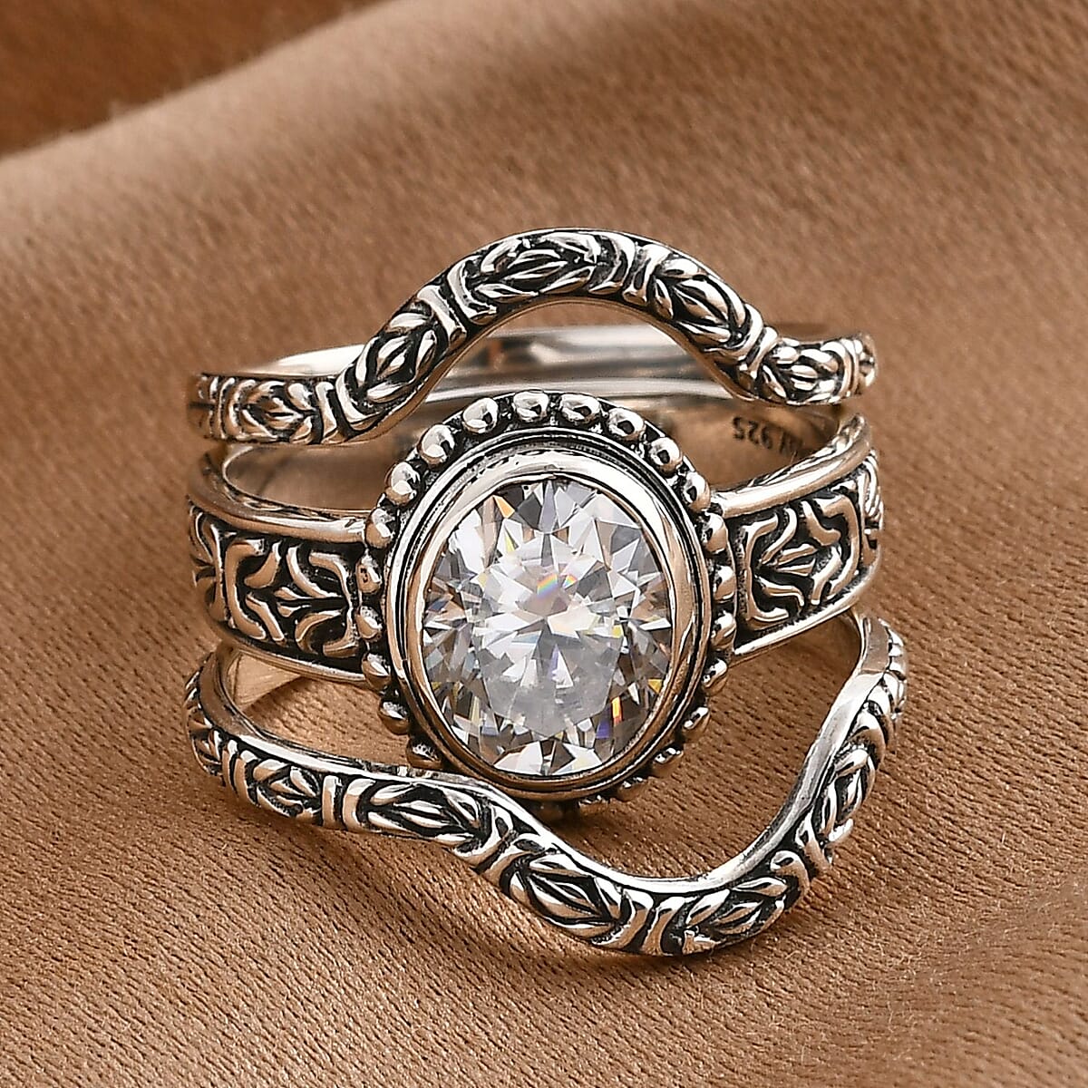 D'Joy Bali Legacy Moissanite Borobudur Texture Ring in Sterling Silver 2.75 ctw (Size 8.0) image number 1