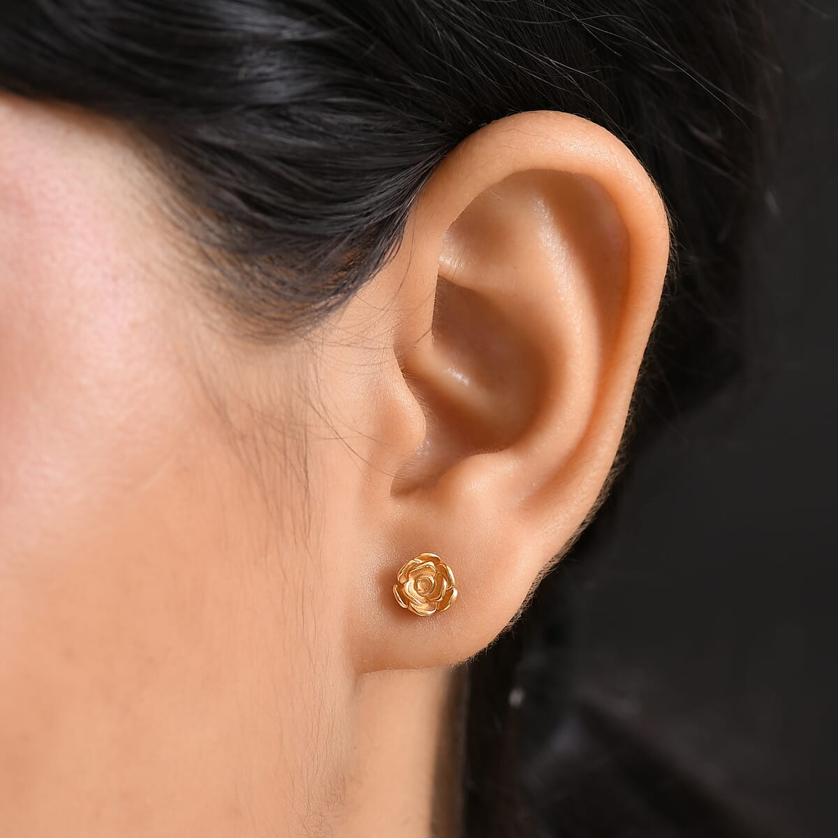 D’Joy in 18K Vermeil Yellow Gold Over Sterling Silver Floral Earrings 1.38 Grams image number 2