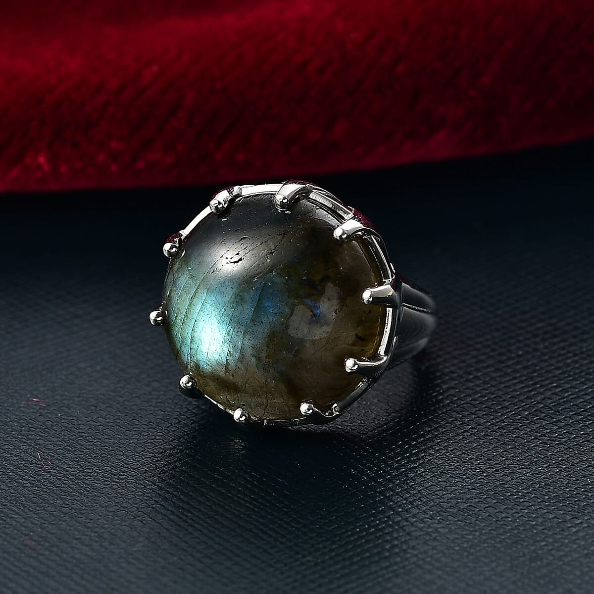 EverTrue Malagasy Labradorite 22.50 ctw Solitaire Ring in Platinum Bond (Size 7.0) image number 1