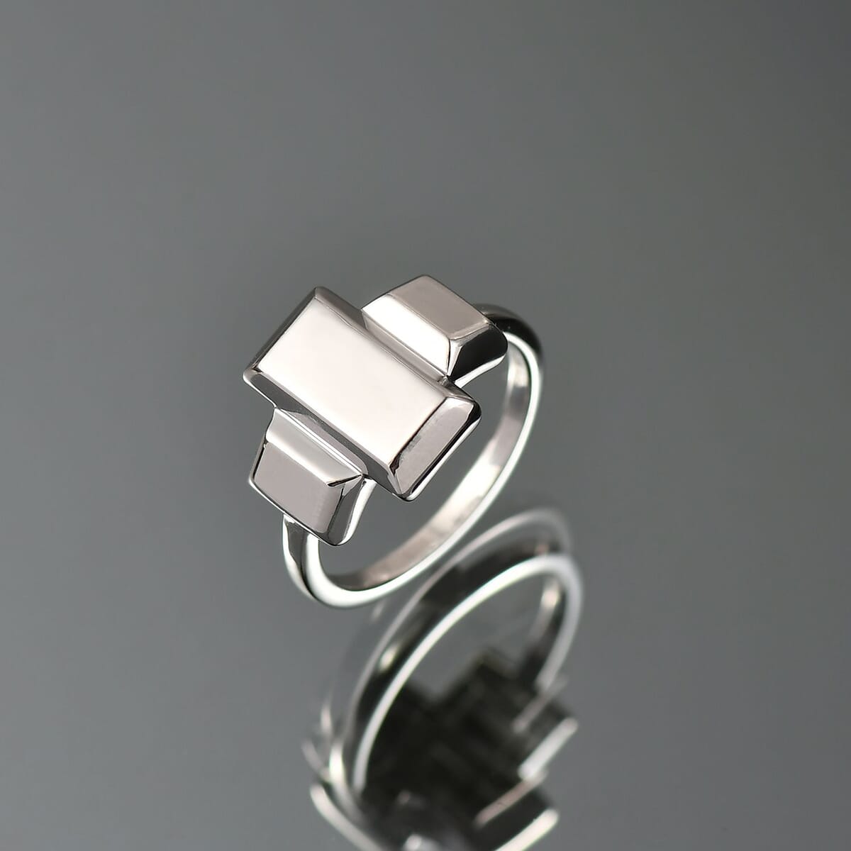 D'Joy Rhodium Over Sterling Silver Bar Ring (Size 10.0) 3.30 Grams image number 1