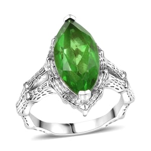 D'Joy Chartreuse Quartz (Triplet) 4.50 ctw Forest Fang Ring in Platinum Over Sterling Silver (Size 10.0)