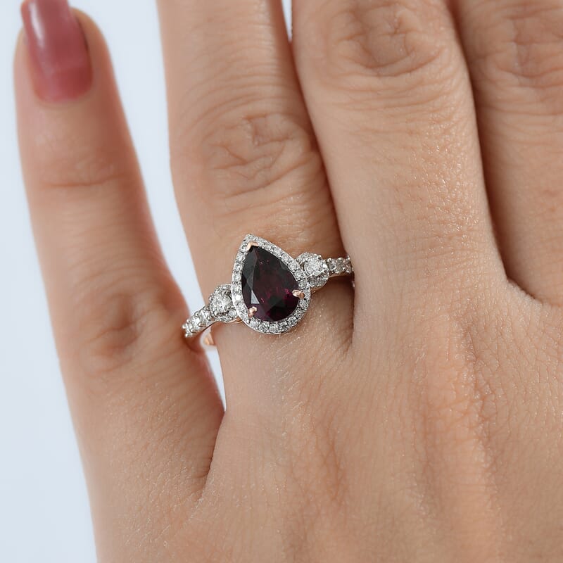 D'Joy AAA Radiant Ember Garnet and Moissanite 2.00 ctw Ring in 18K Vermeil Rose Gold Over Sterling Silver (Size 8.0)