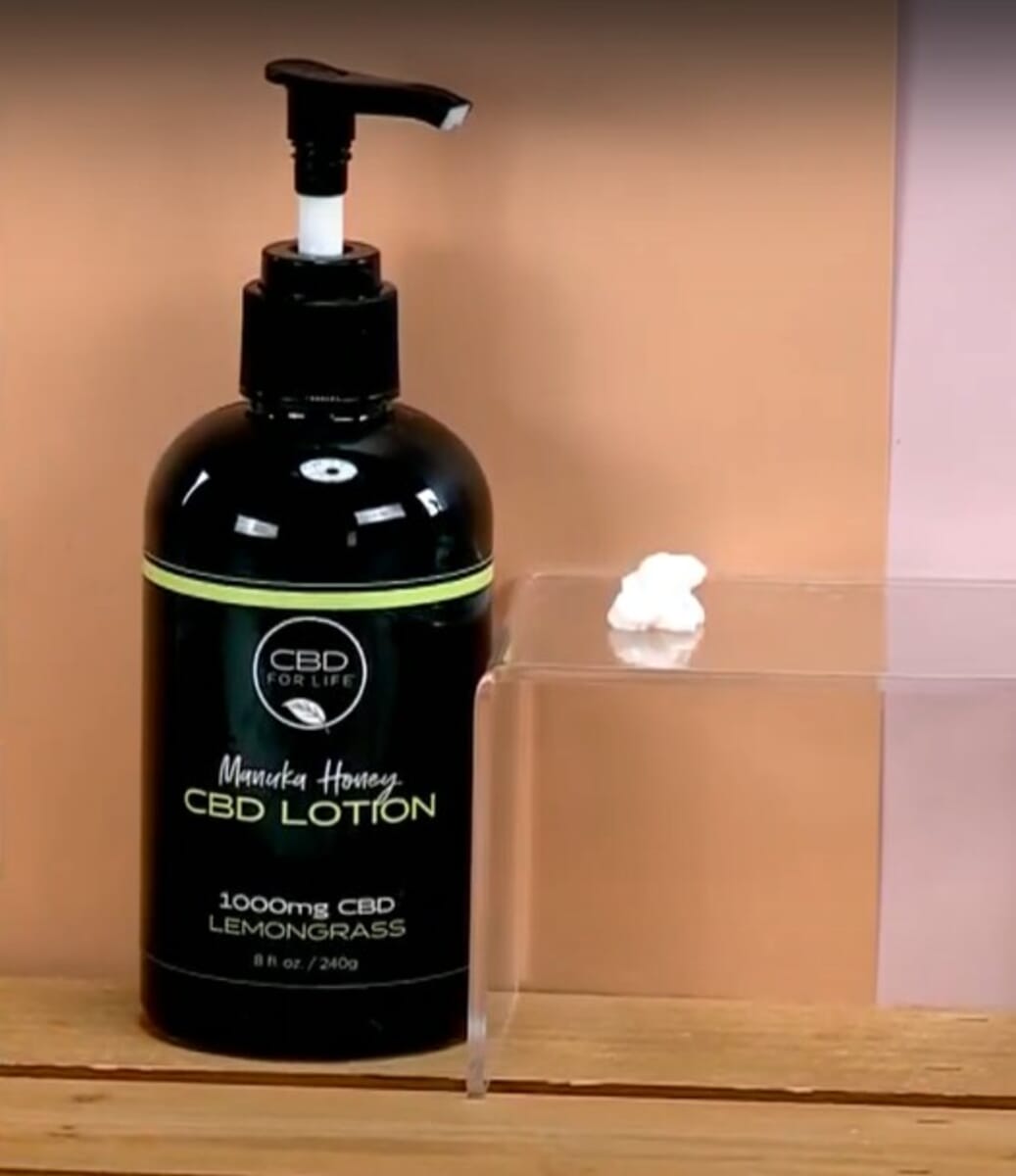 Pre Black Friday Deal CBD for Life Manuka Honey Hand and Body Lotion (8oz) Lemongrass image number 0