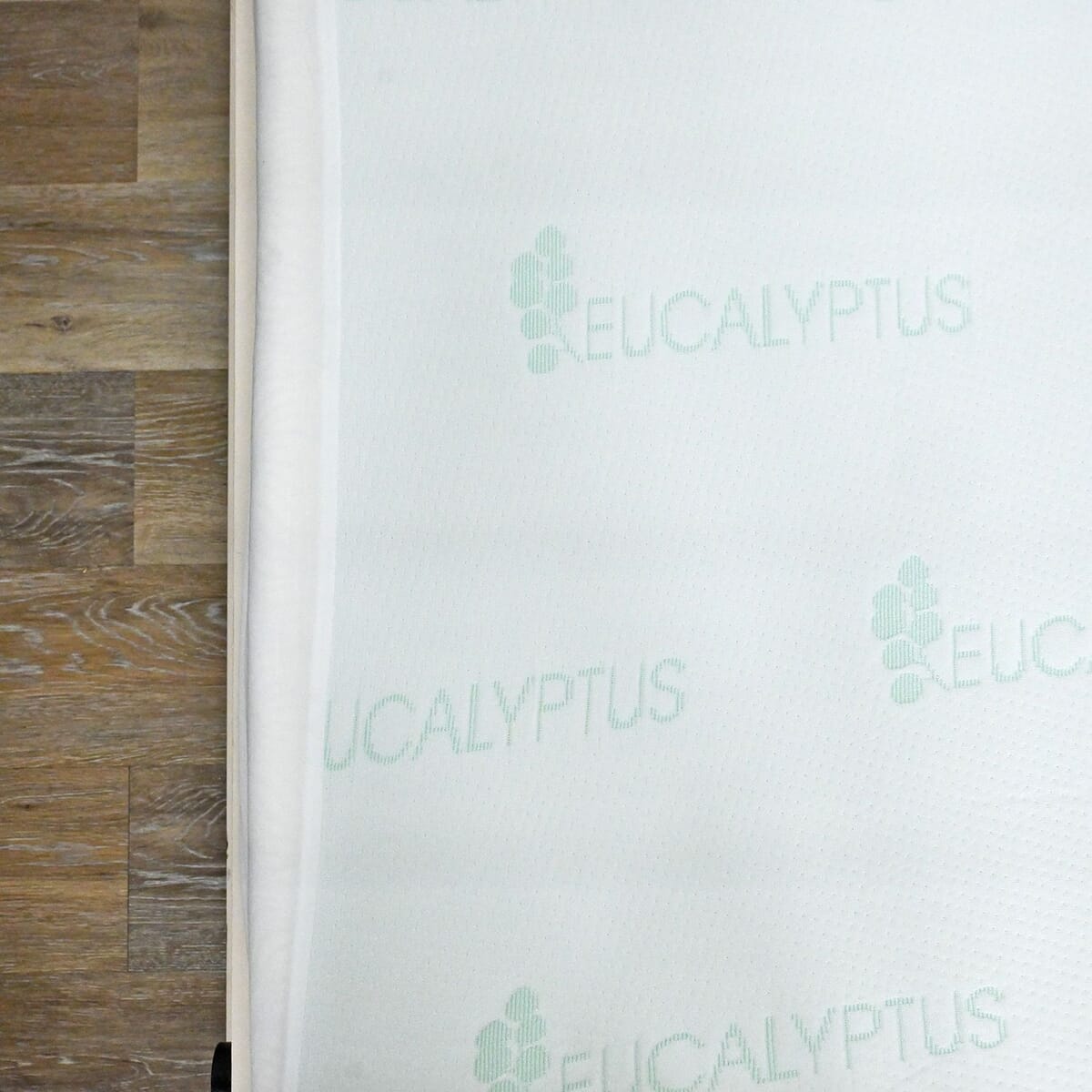 Supreme Living Eucalyptus Infused Mattress Protector -King image number 4