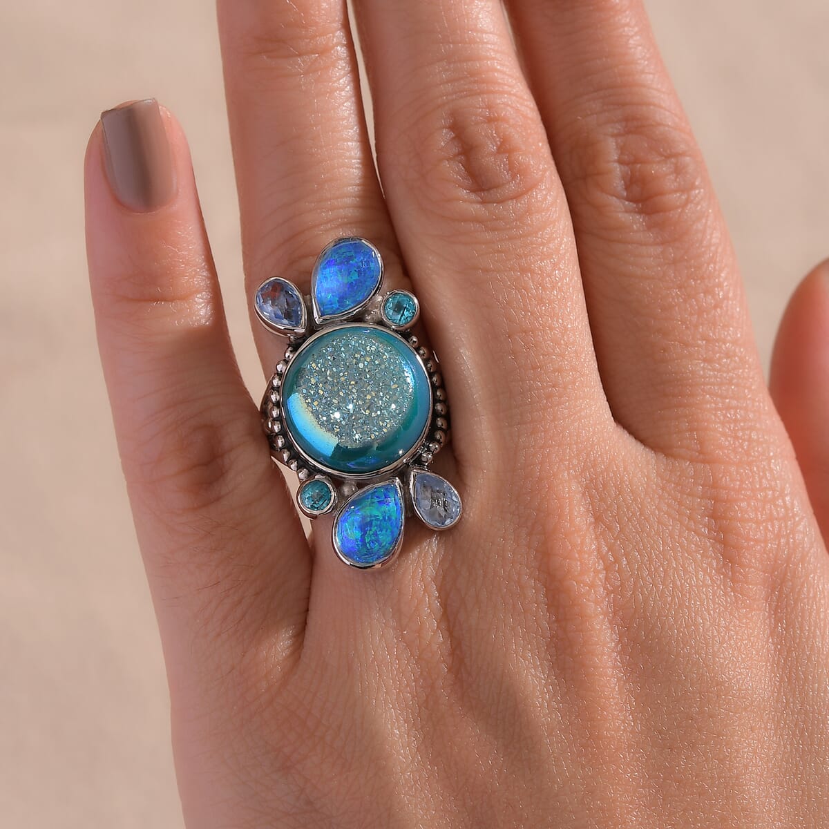  Sajen Silver Golden Dream Paraiba Window Drusy Quartz and Multi Gemstone 14.90 ctw Ring in Rhodium Over Sterling Silver (Size 7.0) image number 2