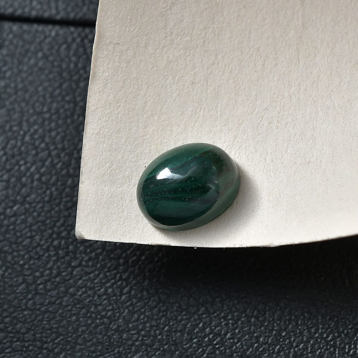 African Malachite (Ovl 9x7 mm) 1.77 ctw Loose Gemstone image number 1