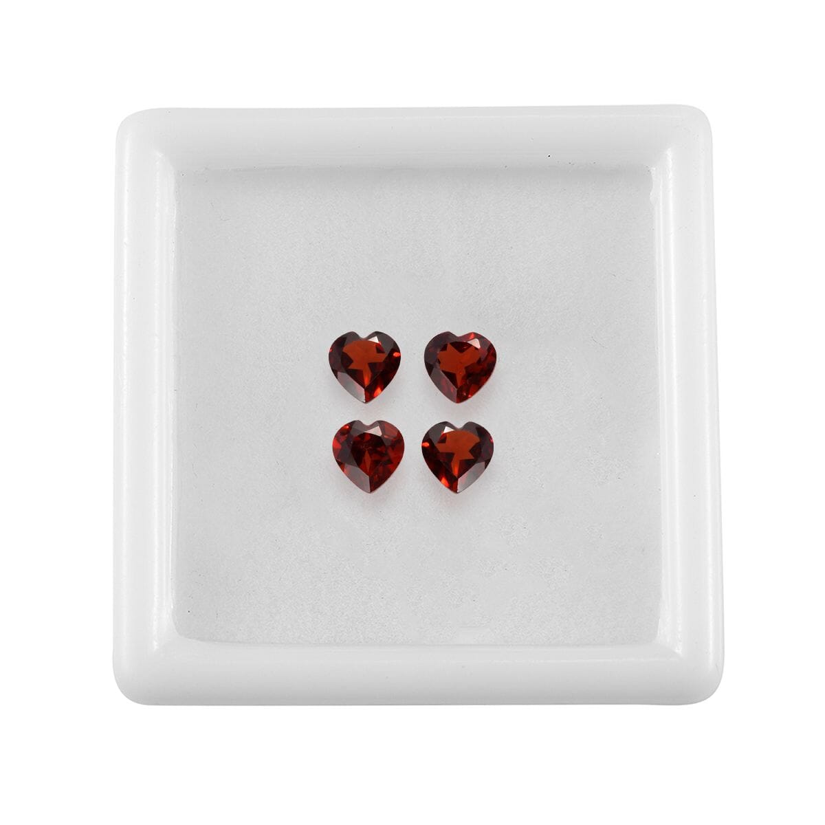 Mozambique Garnet Set of 4 (Hrt 5 mm) 2.18 ctw Loose Gemstone image number 3