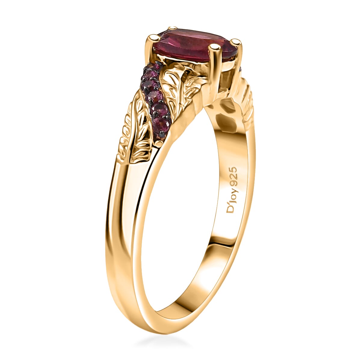 D’Joy Tanzanian Wine Garnet 1.25 ctw Flameleaf Ring in 18K Vermeil Yellow Gold Over Sterling Silver (Size 7.0)  image number 3
