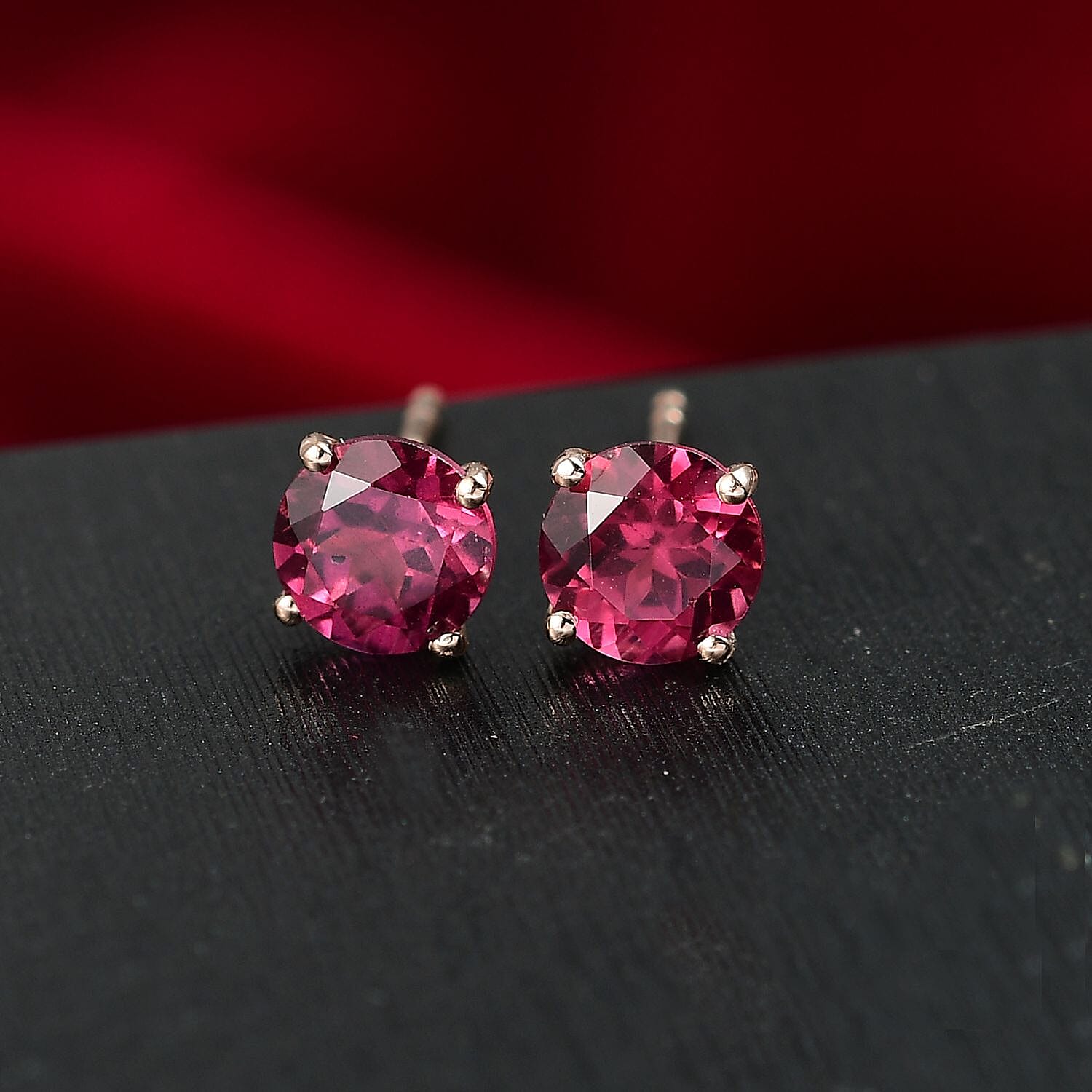 Round - Product card gallery slide 2 (10146241282331)