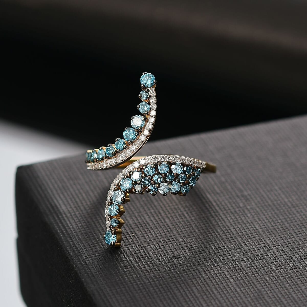 Luxuriant Lab Grown Blue and White Diamond SI 1.00 ctw Twilight Vine Ring in 18K Vermeil Yellow Gold Over Sterling Silver (Size 10.0) image number 1