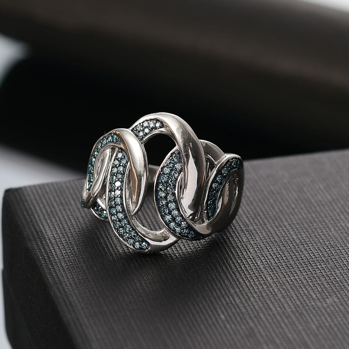 Luxuriant Lab Grown Blue Diamond SI 0.50 ctw Midnight Bond Ring in Rhodium Over Sterling Silver (Size 10.0) image number 1