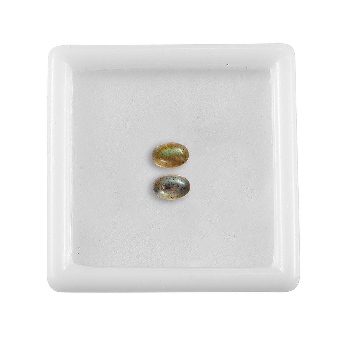 Malagasy Labradorite (Ovl 6x4 mm) 1.05 ctw Loose Gemstone image number 3