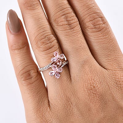 D'Joy Narsipatnam Pink Spinel and White Zircon 1.45 ctw Clover Ring in 18K Vermeil Rose Gold Over Sterling Silver (Size 10.0)