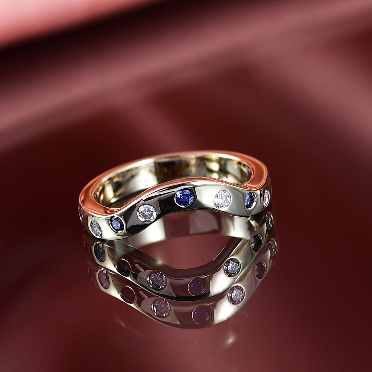Luxoro AAA Ceylon Blue Sapphire and G-H SI Diamond 0.25 ctw Ring in 14K Yellow Gold (Size 4.75) image number 1