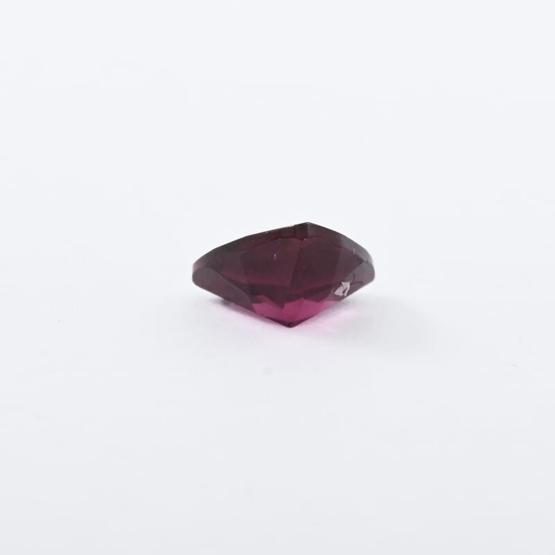 AAAA Radiant Ember Garnet (Trl 6 mm) 0.80 ctw