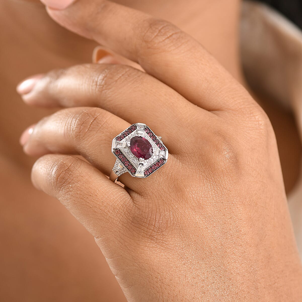 D'Joy Orissa Rhodolite Garnet and White Zircon 3.40 ctw Art Deco Ring in Rhodium Over Sterling Silver (Size 5.0) image number 2