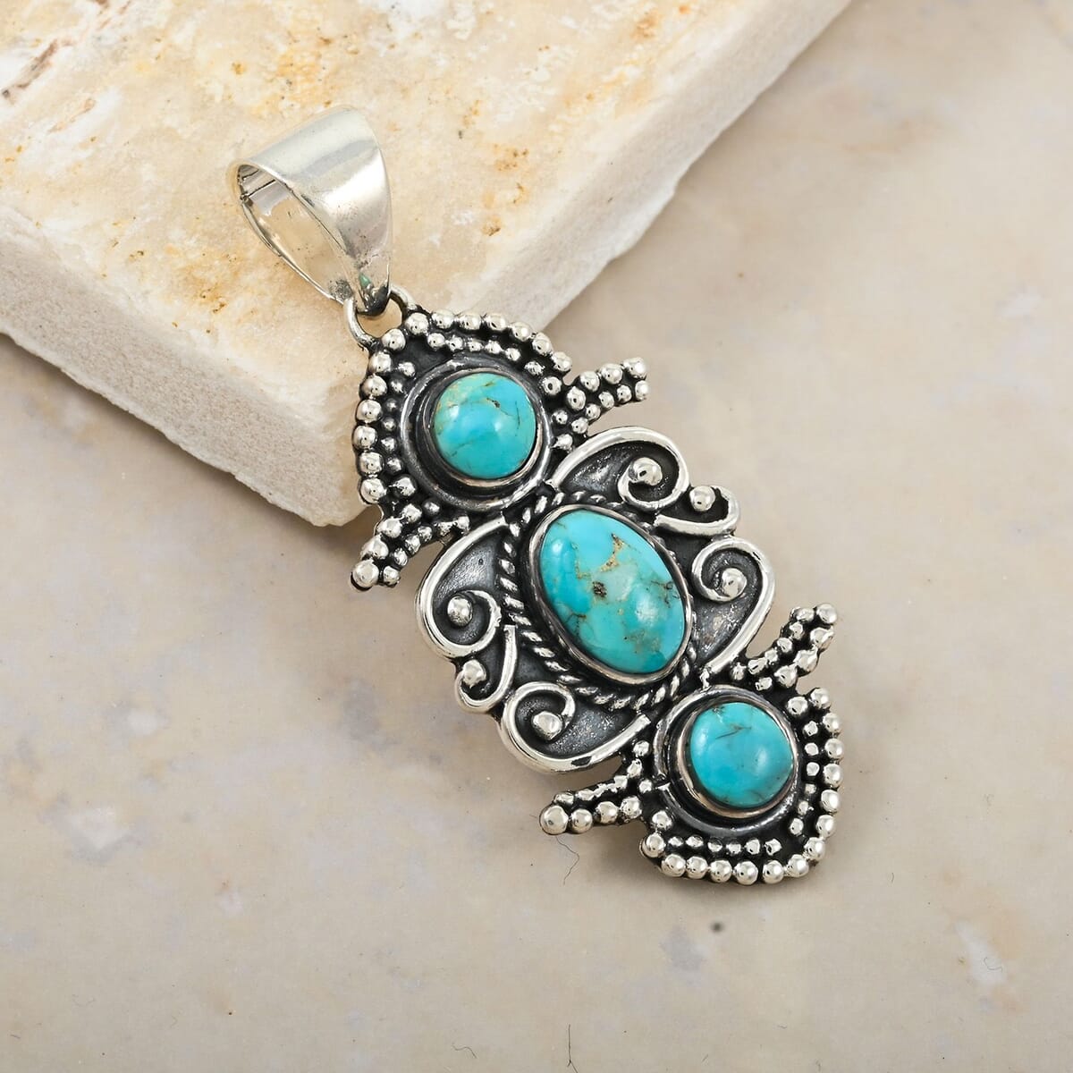 Santa Fe Style Kingman Turquoise Pendant in Sterling Silver 5.50 ctw image number 1