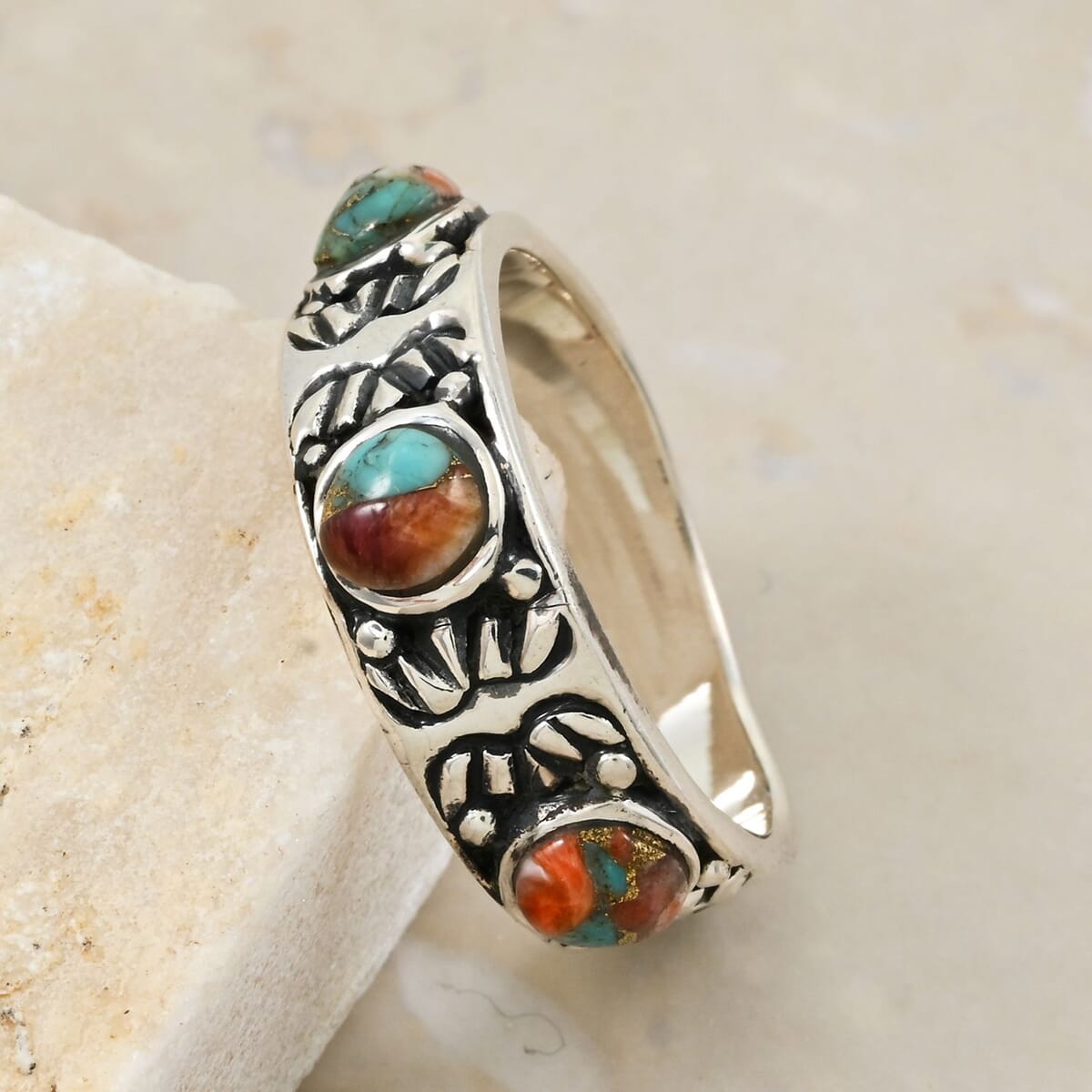 Santa Fe Style Spiny Turquoise 3.00 ctw Ring in Sterling Silver (Size  6.0) image number 1