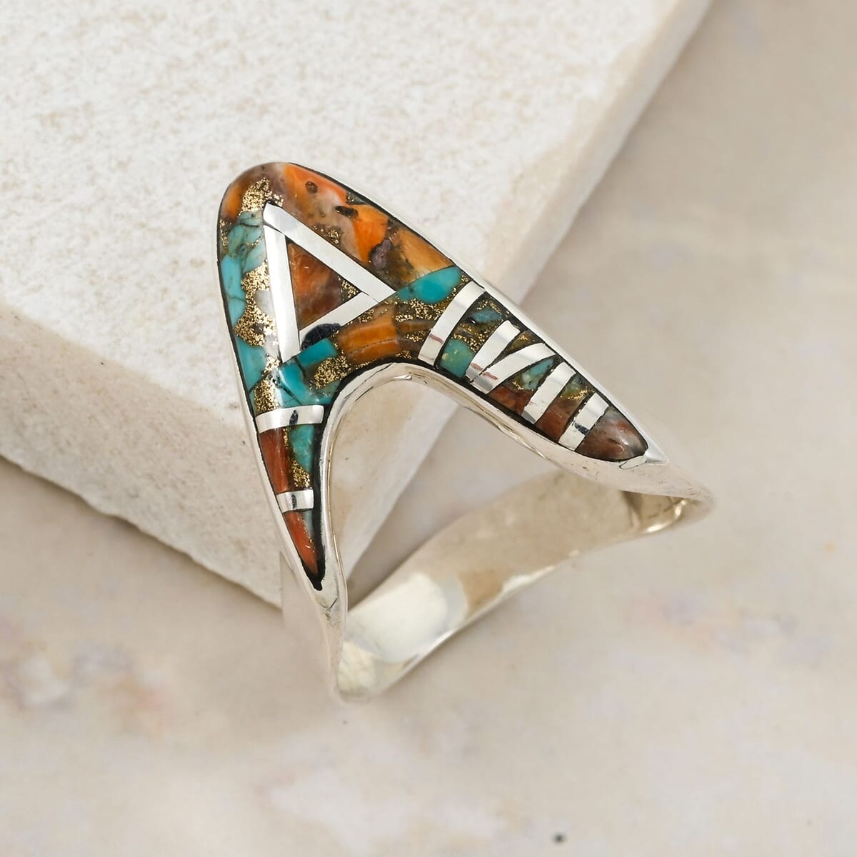 Santa Fe Style Spiny Turquoise 6.00 ctw Ring in Sterling Silver (Size 10.0) image number 1