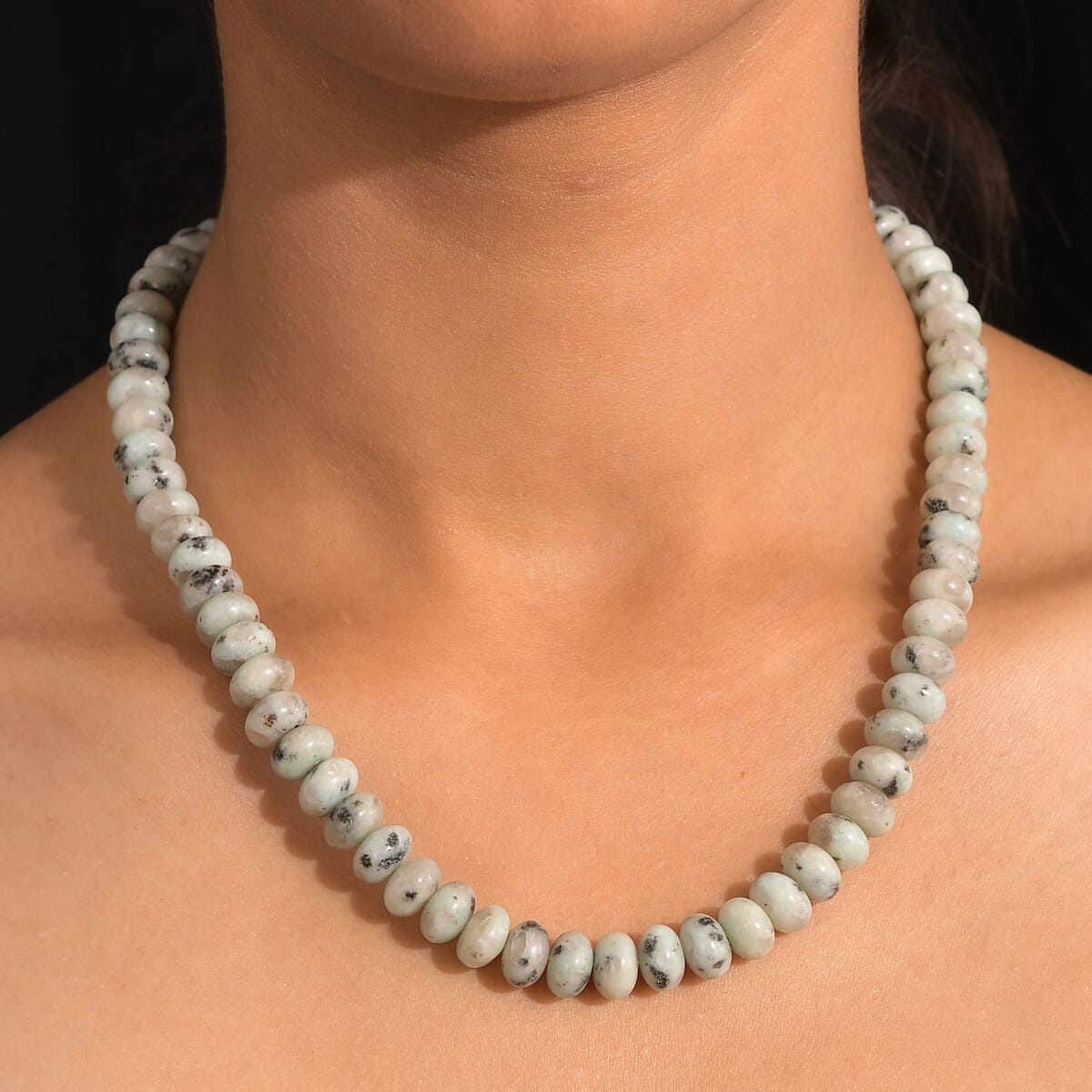 Karis Green Kiwi Jasper Beaded 305.00 ctw Necklace 18 Inches in Platinum Bond  image number 2