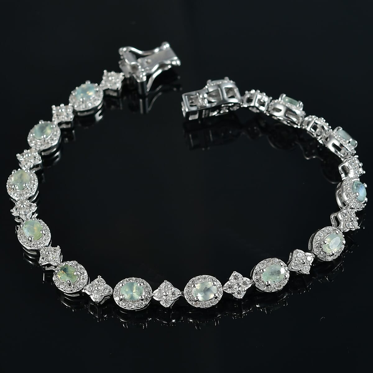 D’Joy Narsipatnam Alexandrite and White Zircon 5.25 ctw Mystic Flow Bracelet in Rhodium Over Sterling Silver (6.50 In) image number 1