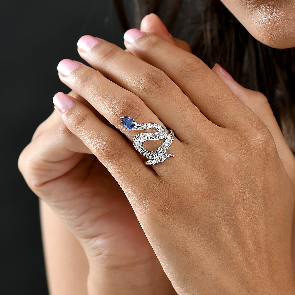 GP Trionfo Collection Kashmir Kyanite 1.00 ctw Serpent Ring in Rhodium Over Sterling Silver (Size 5.0) image number 3