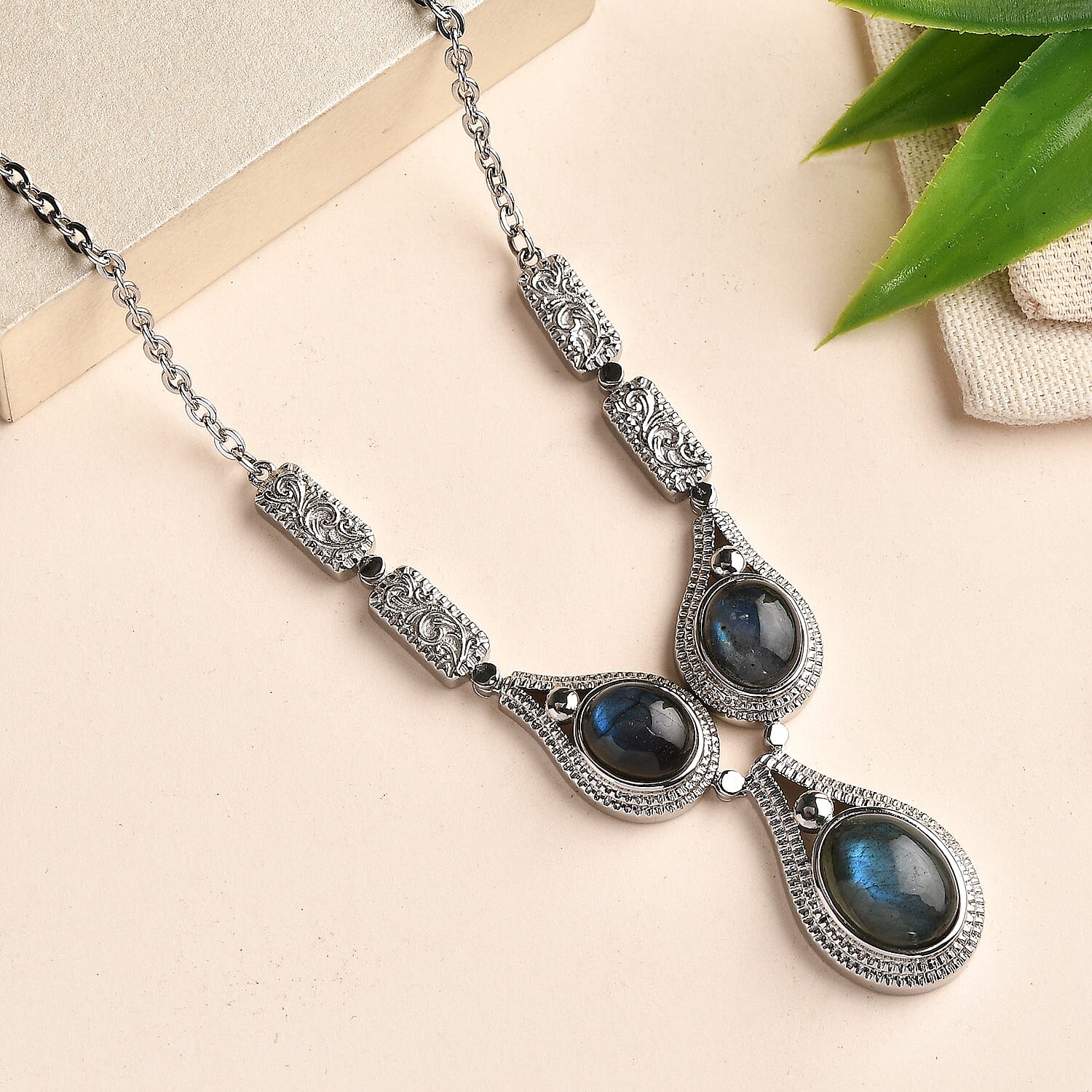 EverTrue Malagasy Labradorite 21.00 ctw Intricate Filigree Necklace 18 Inches in Stainless Steel