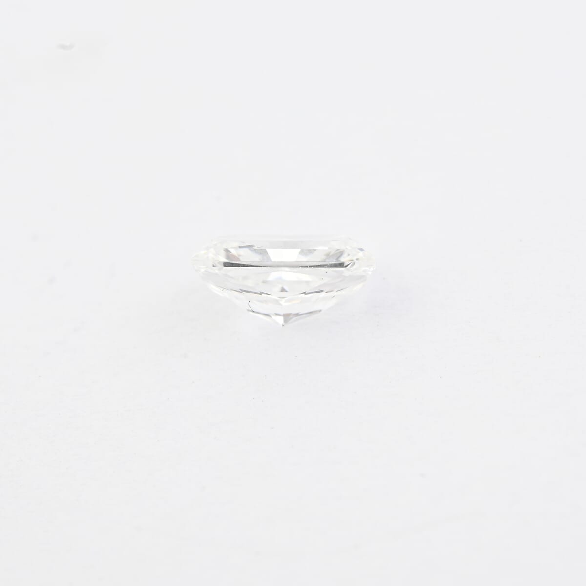 IGI Certified Luxuriant Lab Grown Diamond (Radiant) (E, VS1) 1.00 ctw image number 2