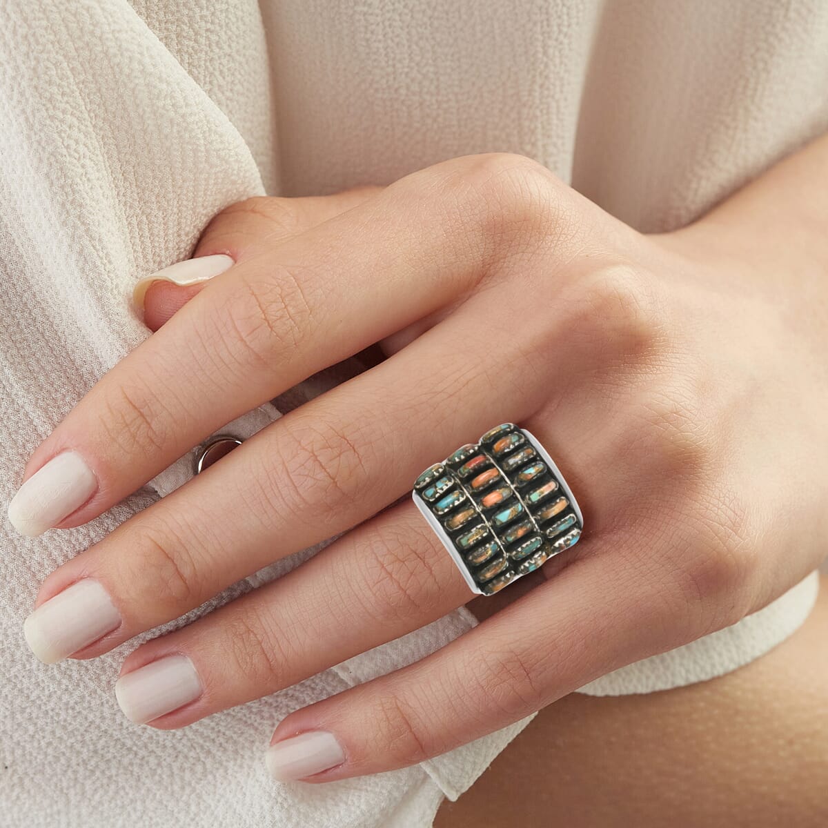 Santa Fe Style Spiny Turquoise 8.00 ctw Ring in Sterling Silver (Size 9.0) image number 2