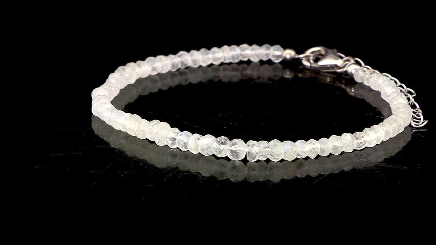 Rainbow Moonstone 20.00 ctw Moonlit Whisper Beaded Bracelet in Rhodium Over Sterling Silv (7.25 In)