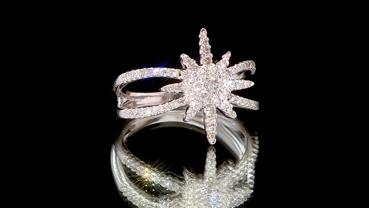 Luxuriant Lab Grown Diamond (G-H, SI) Stellar Ring