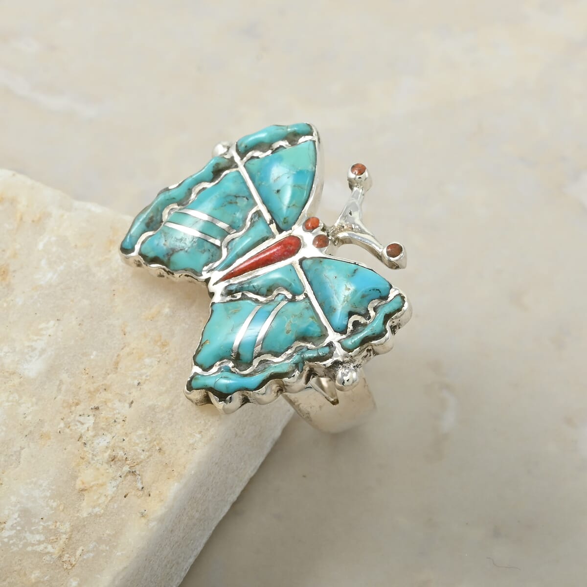 Santa Fe Style Kingman Turquoise 7.00 ctw Ring in Sterling Silver (Size 10.0) image number 1