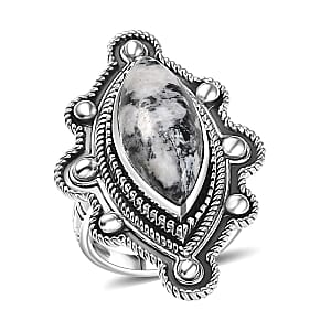 D'Joy Artisan Crafted White Buffalo 8.25 ctw Spirit Shield Ring in Sterling Silver (Size 7.0) 