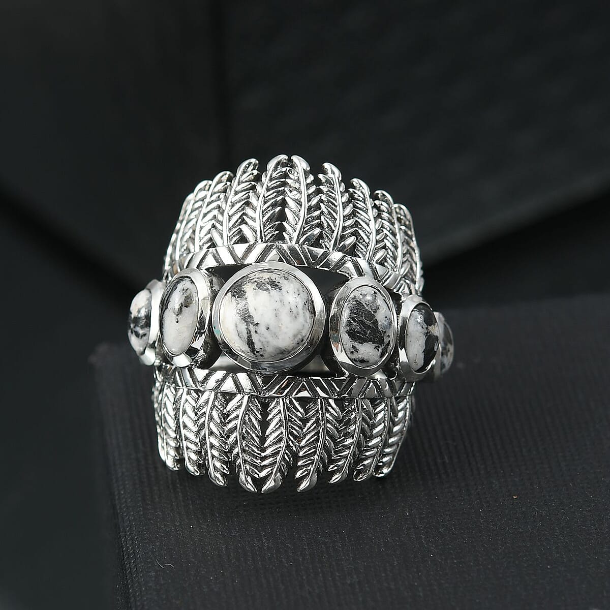 D'Joy Artisan Crafted White Buffalo 5.00 ctw Feather Shield Ring in Sterling Silver (Size 7.0) image number 1
