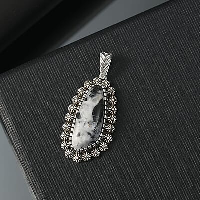 D'Joy Artisan Crafted White Buffalo 6.20 ctw Pendant without Chain in Sterling Silver