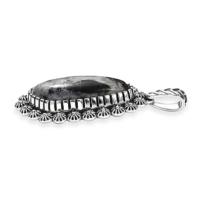 D'Joy Artisan Crafted White Buffalo 6.20 ctw Pendant without Chain in Sterling Silver