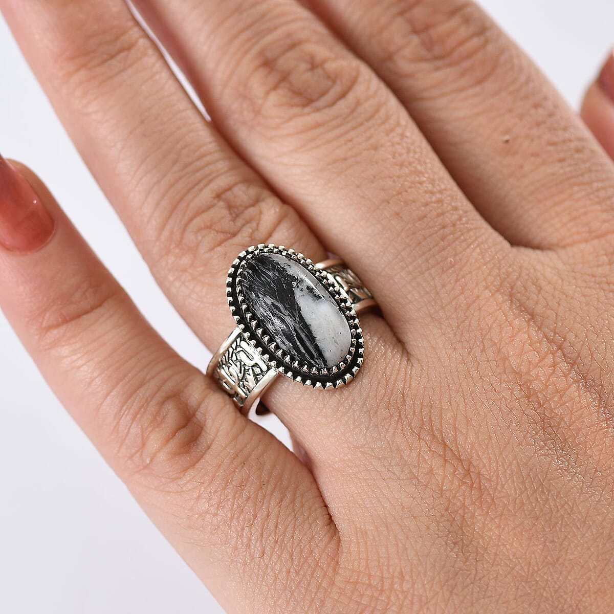 D'Joy Artisan Crafted White Buffalo 5.85 ctw Cactus Spirit Ring in Sterling Silver (Size 9.0) image number 2