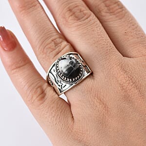 D'Joy Artisan Crafted White Buffalo 6.00 ctw Spirit of the Sands Ring in Sterling Silver (Size 9.0) 