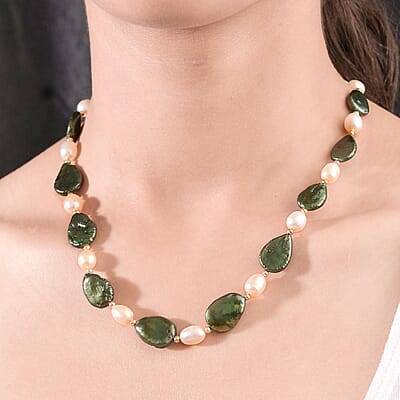 Green Jade (D) and  FreshWater Pearl 100.00 ctw Necklace in Stainless Steel (18 Inches) 