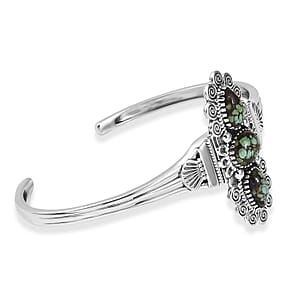 D'Joy Artisan Crafted Whispering Web Turquoise 6.50 ctw Cuff Bracelet in Sterling Silver (7.25 In) 