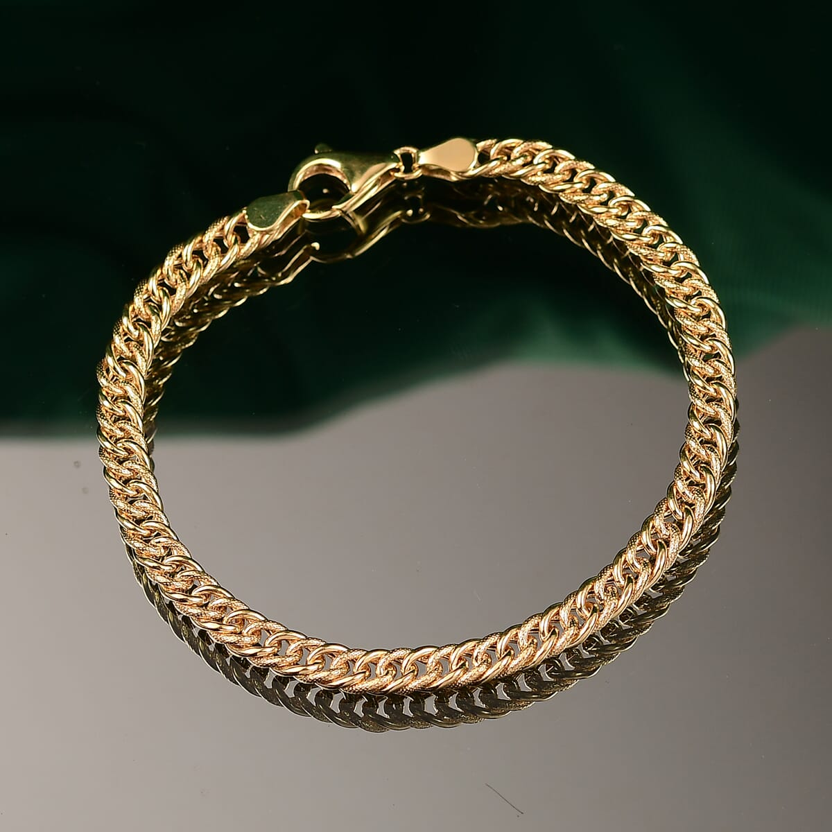 Luxoro 10K Yellow Gold Chain Bracelet (7.25 In) 4.10 Grams image number 1