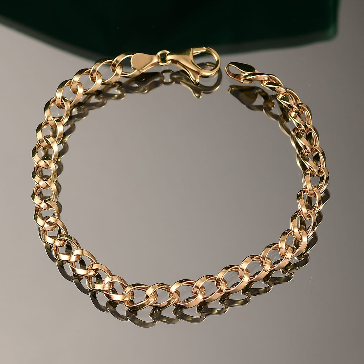 Luxoro 10K Yellow Gold Chain Bracelet (7.25 In) 3.76 Grams image number 1